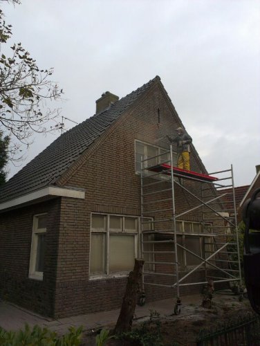 STRALEN/UITHAKKEN EN VOEGEN – LANGELILLE.